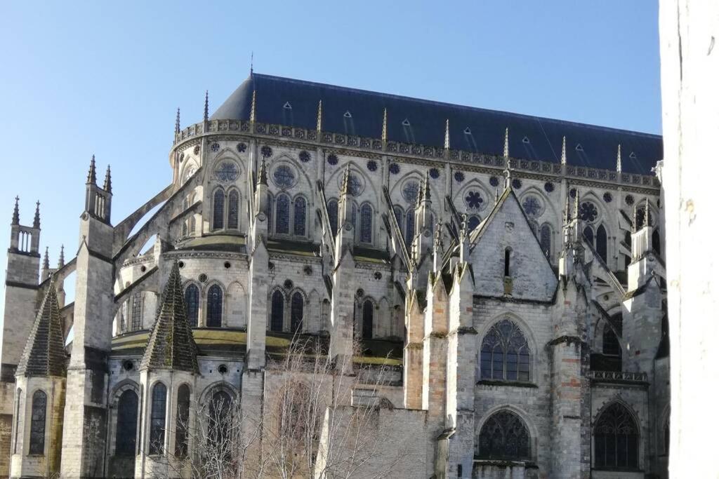 Aux 3 Maillets Lägenhet Bourges Exteriör bild
